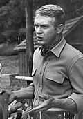 https://upload.wikimedia.org/wikipedia/commons/thumb/a/a9/Steve_McQueen_1959.jpg/120px-Steve_McQueen_1959.jpg